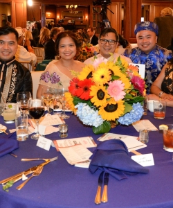 Table-of-happy-guests