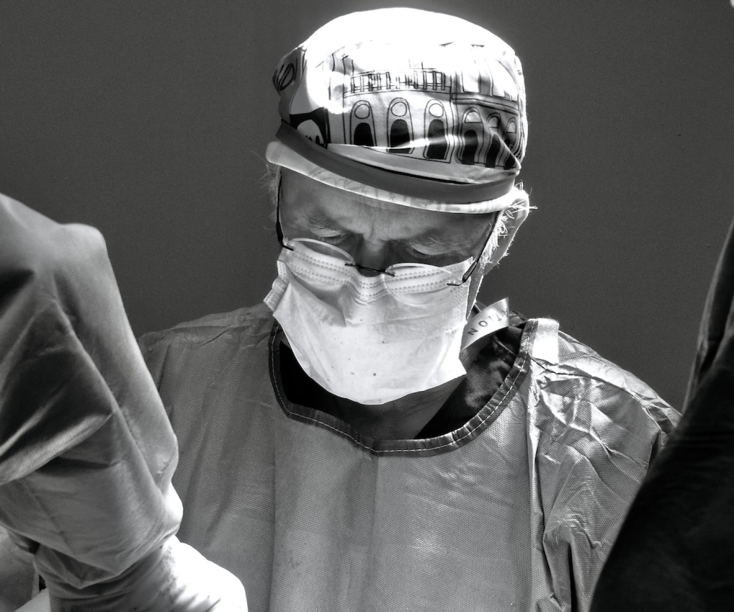 Dr. Paul Gilbert in surgery