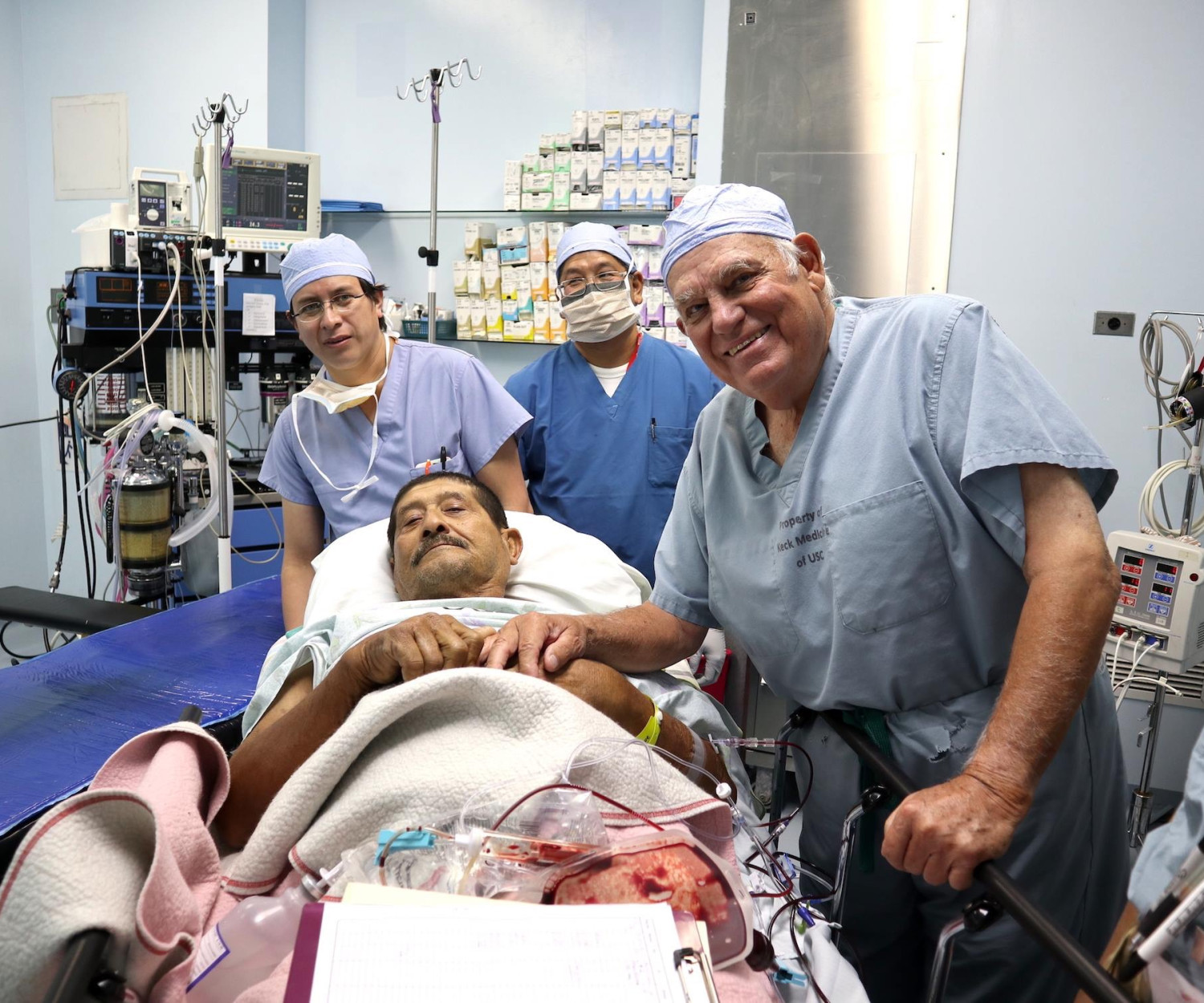 Dr. Lawrence Dorr with his patient Rogelio Montepeque after his successful bilateral knee replacement surgery