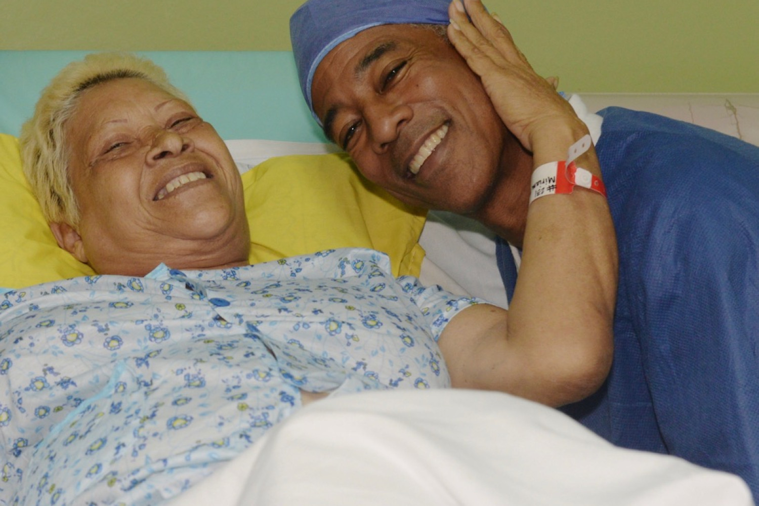 Miriam, a former gymnast, had to put her coaching career on hold due to arthritis. Here she reunites with surgeon, Dr. William Long, after a successful hip replacement