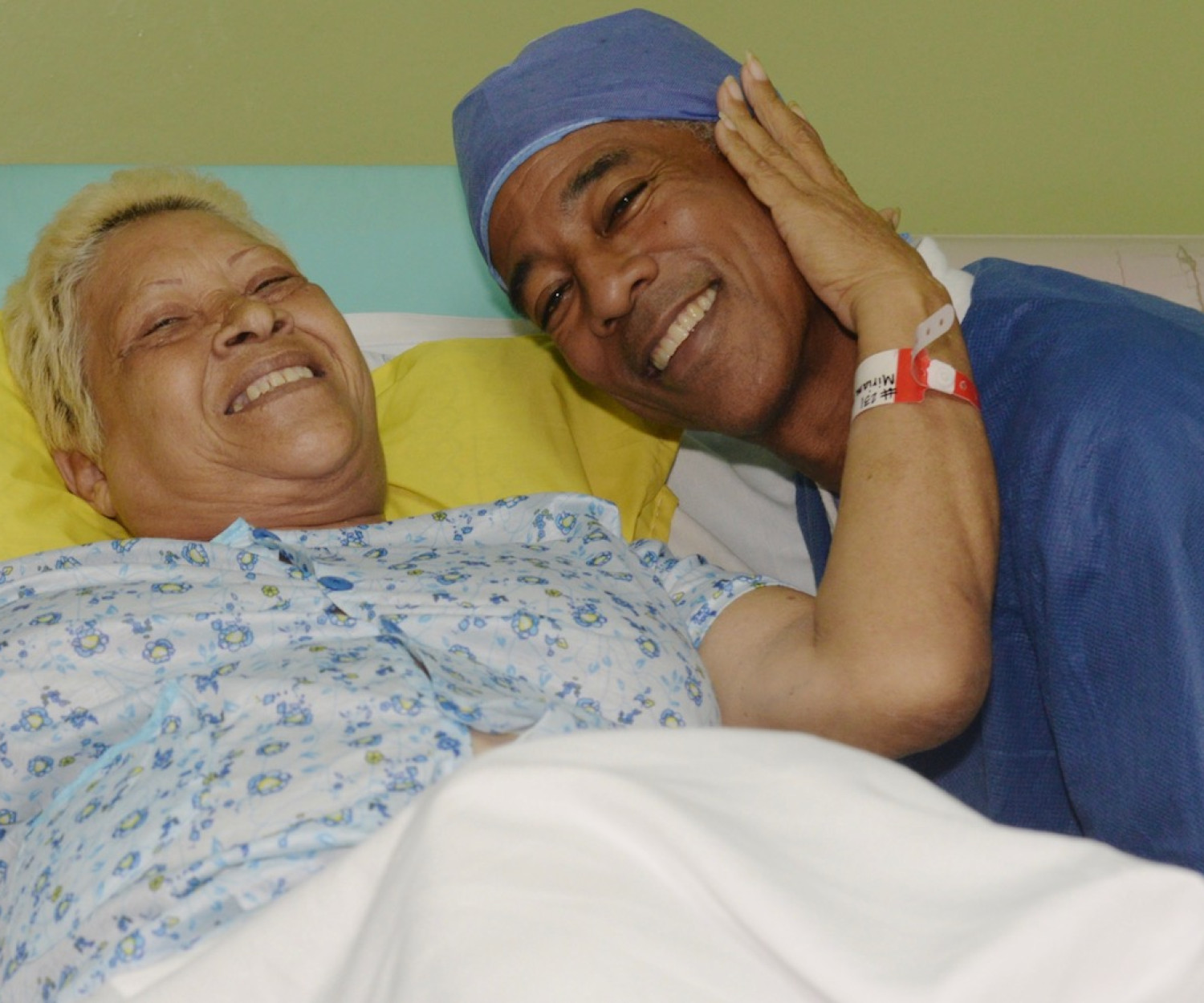 Miriam, a former gymnast, had to put her coaching career on hold due to arthritis. Here she reunites with surgeon, Dr. William Long, after a successful hip replacement