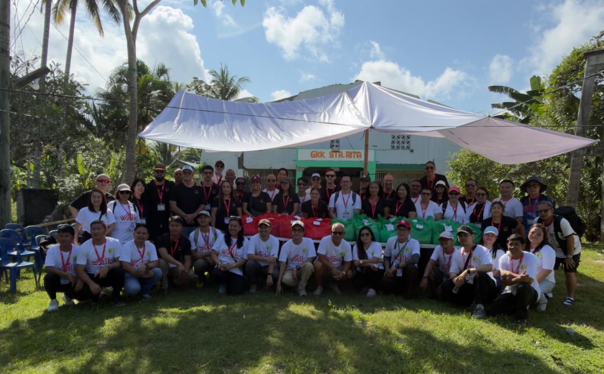 Operation Walk Los Angeles and St Elizabeth Hospital Team gather for earthquake relief outreach in Glan, Sarangani Province.